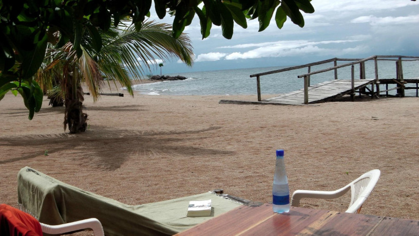 tanganyika-blue-bay-resort-big-0